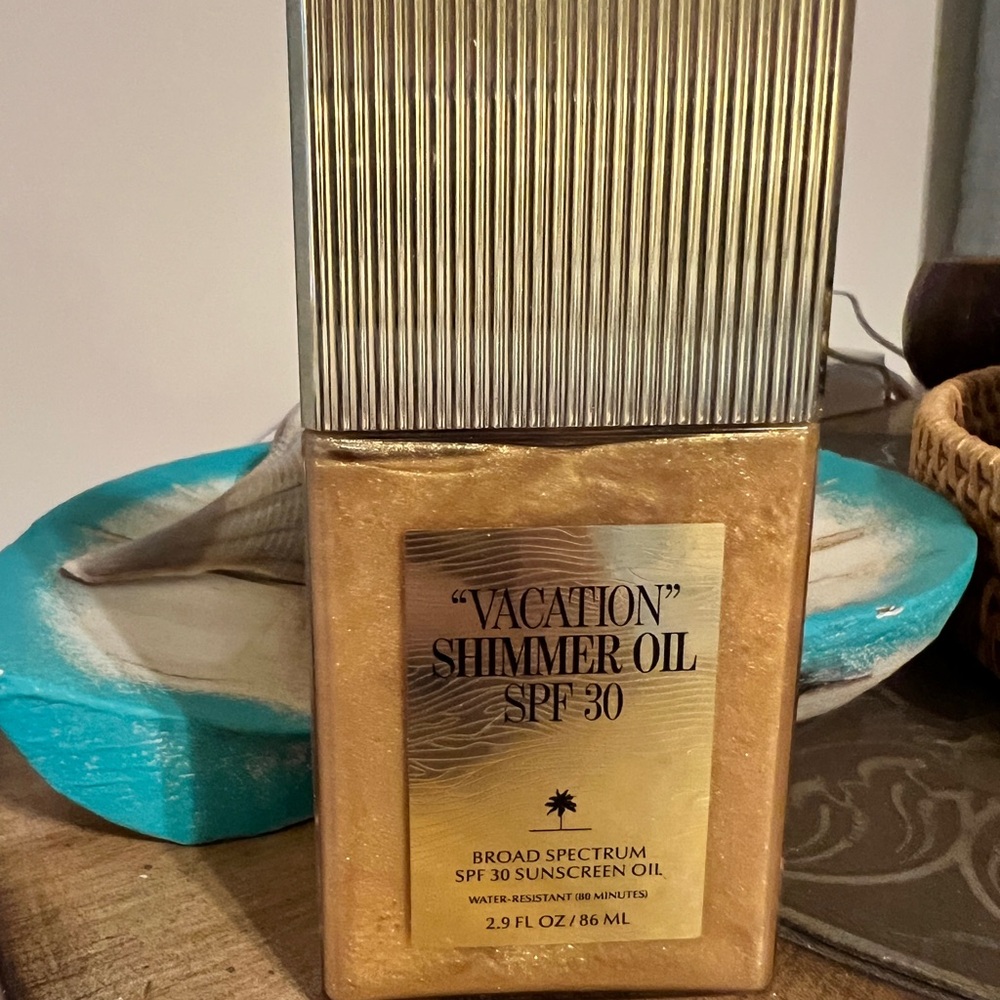 Vacation Shimmer Oil SPF 30 - Picture 11 of 16